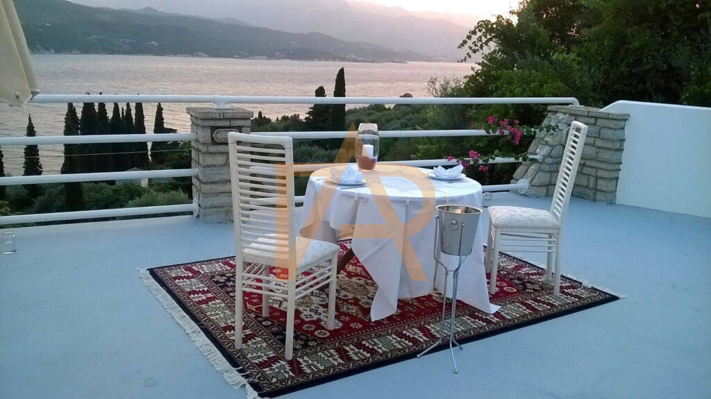 μεσητης αμοριανου σαμος Scorpios 21414624 10214078873828684 9099633890110309860 O